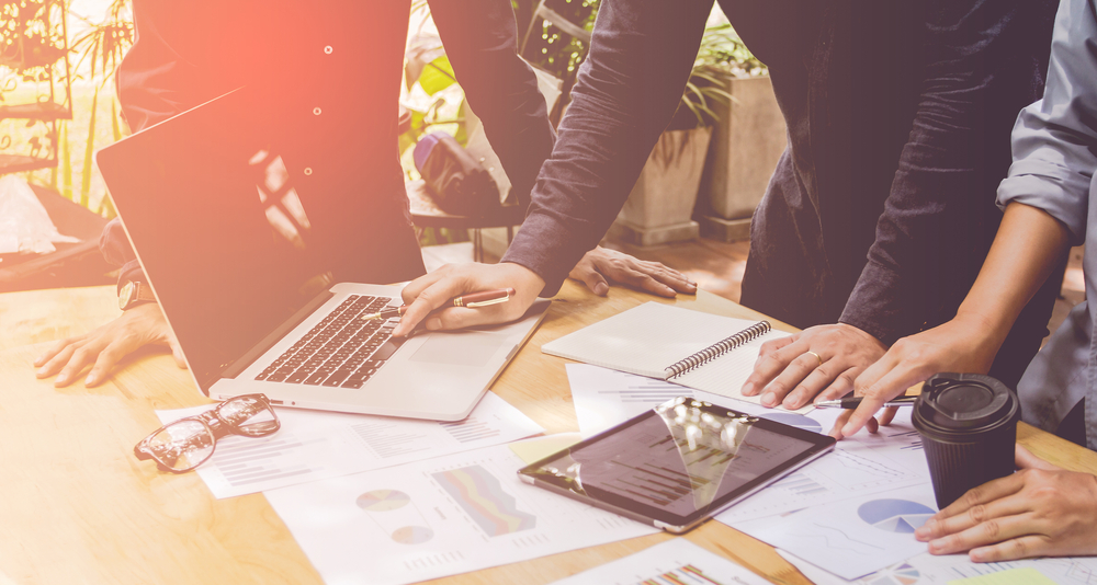 Start,Up,Business.,People,Team,Work,Meeting,Point,To,Discuss